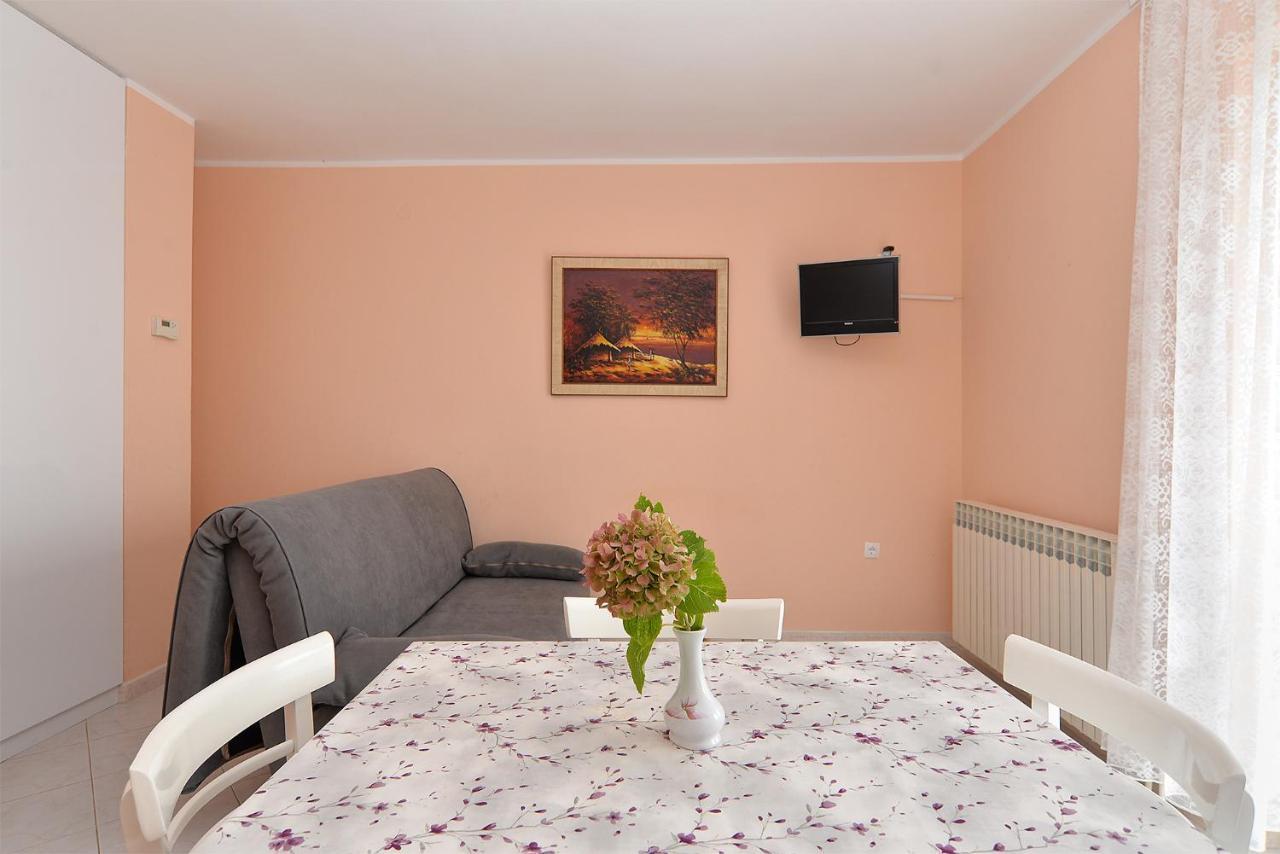 Apartments Medulinska Rabac 757 Buitenkant foto