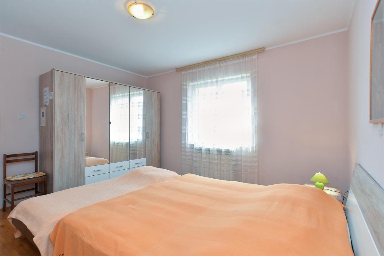 Apartments Medulinska Rabac 757 Buitenkant foto