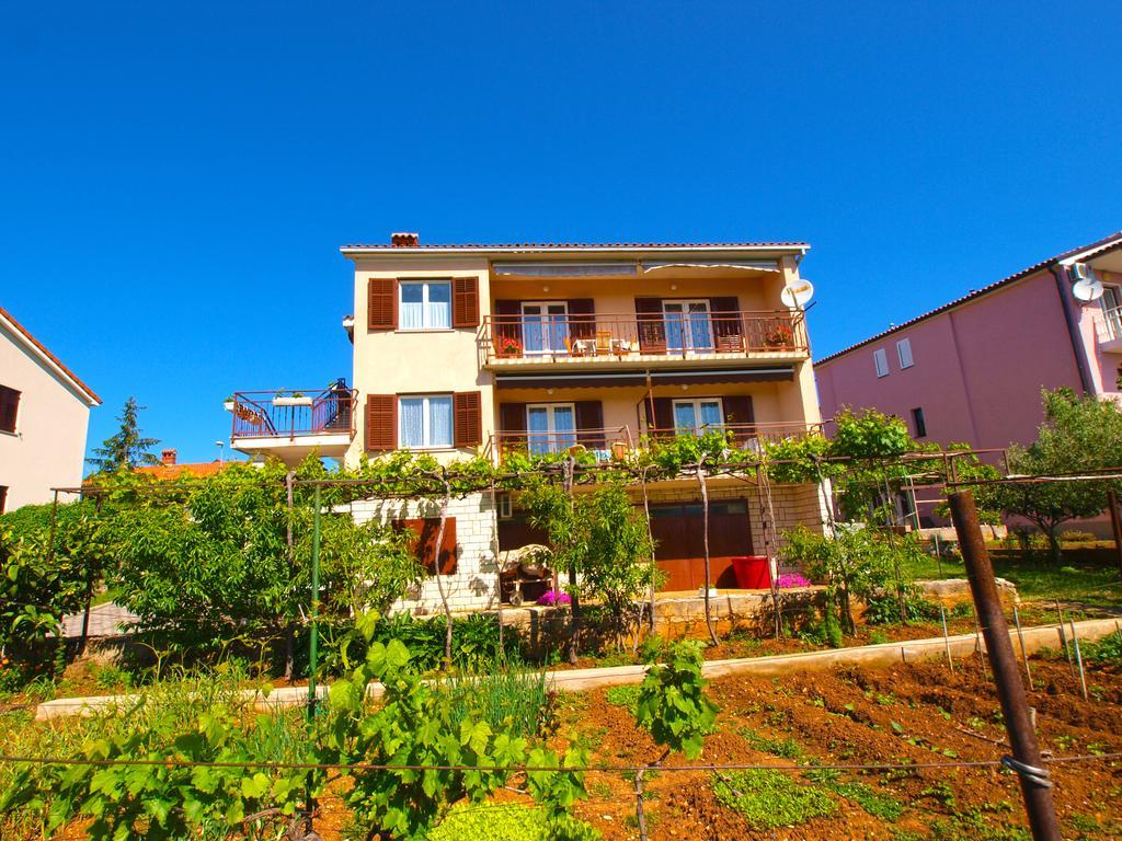Apartments Medulinska Rabac 757 Buitenkant foto